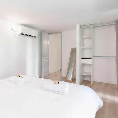 דירה Le Val By Apirent #duplex #climatisation לה קאנה