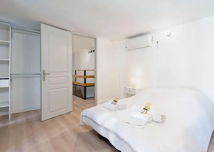 Le Val By Apirent #duplex #climatisation شقة